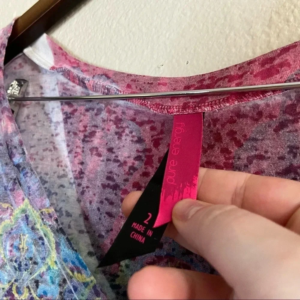 Distress Multicolor Top Variegated V-Neck Casual Plus Top Size 2 (18/20) - Picture 5 of 11